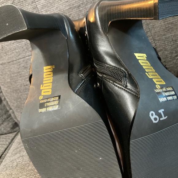 Bongo y2k vintage, like new heeled boots with strap detail. - Picture 8 of 9